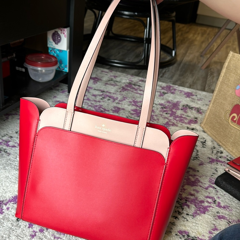 Kate Spade Tote with Wallets and Purse Tag!